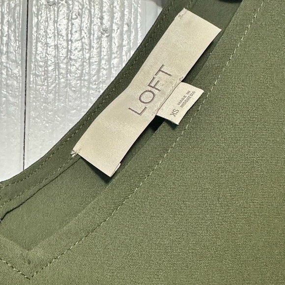 Loft Ruffle Sleeve Top - Picture 4 of 9